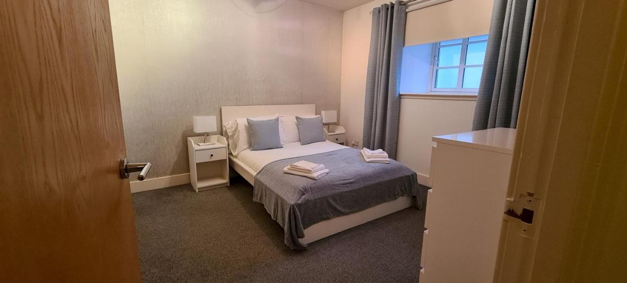Pass The Keys Spacious 3Beds Flat Near City Centre - Free Parking Edinburgh Exterior foto