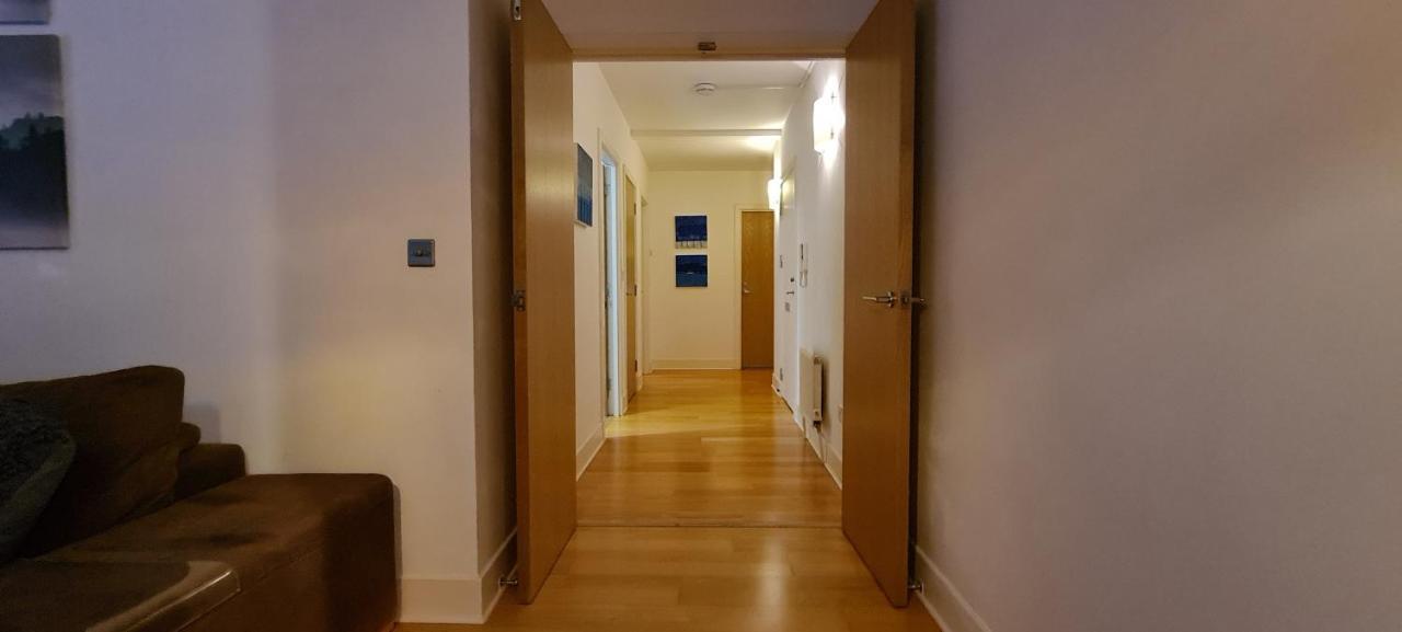Pass The Keys Spacious 3Beds Flat Near City Centre - Free Parking Edinburgh Exterior foto